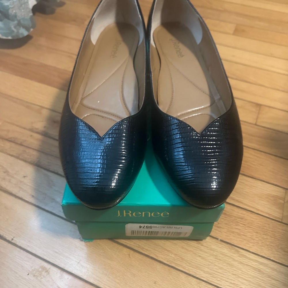 J.Renee Black Textured Flats